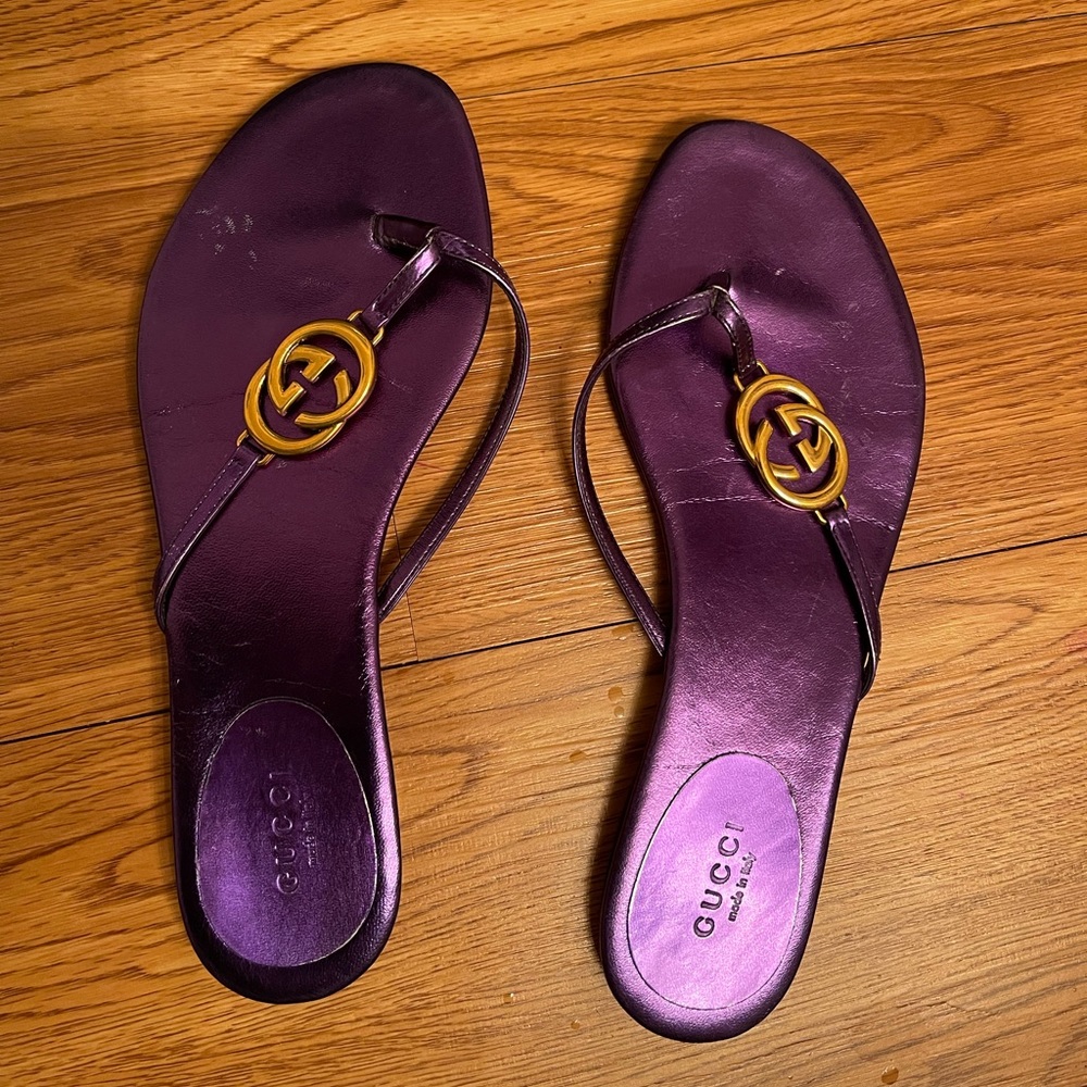 Gucci slippers